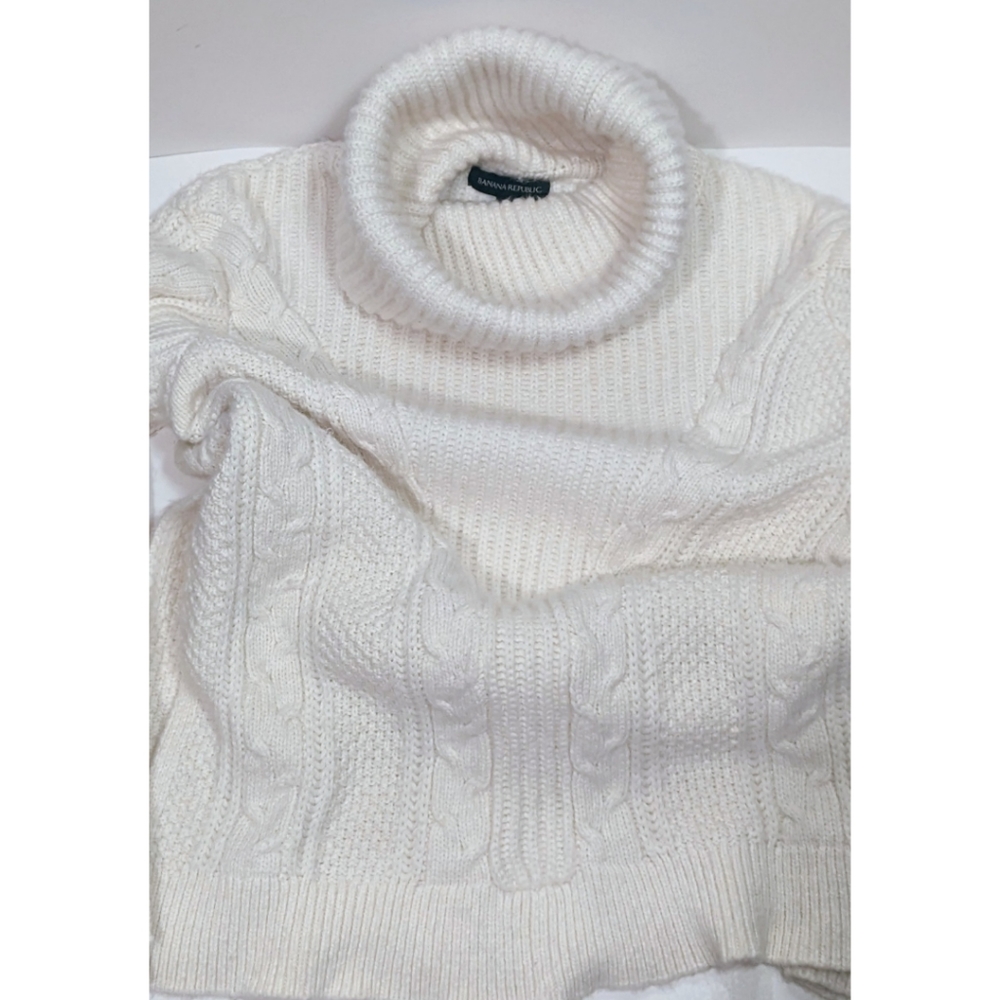 BANANA REPUBLIC~Ivory, Oversized Chunky Cable Knit Turtleneck Sweater~SizeXS - Picture 7 of 7